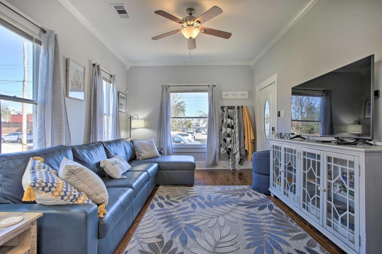 Cozy Beach Bungalow Near Galveston Seawall And Pier Εξωτερικό φωτογραφία